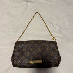 Louis Vuitton Monogram Clutch with Gold Chain